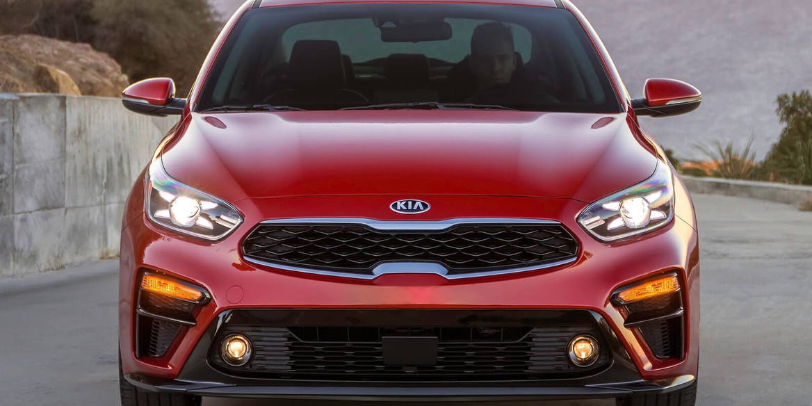 Тест-драйв Kia Cerato 2019. Дорого-богато, либо экономный флагман