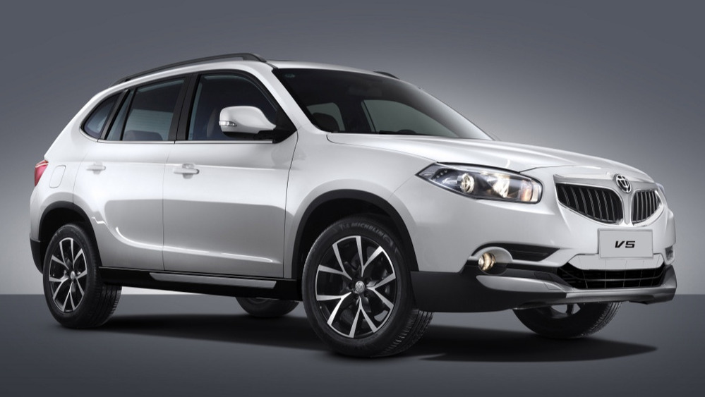 В РФ начались продажи нового Brilliance V5 В РФ начались продажи нового Brilliance V5