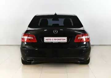 Mercedes benz E-Класс Вид 4