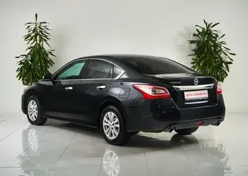 Nissan Teana Вид 4