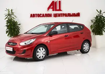 Hyundai Solaris Вид 1