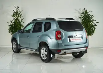 Renault Duster Вид 4