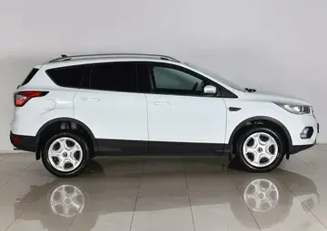 Ford Kuga Вид 5