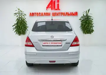 Nissan Tiida Вид 4