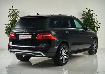 Mercedes benz M-Класс Вид 5