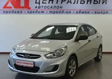 Hyundai Solaris Вид 1