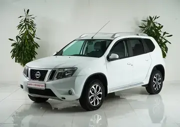 Nissan Terrano Вид 1