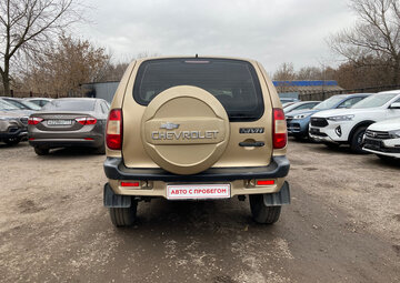 Chevrolet Niva Вид 4