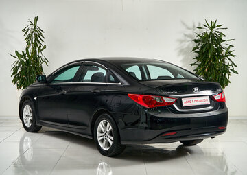 Hyundai Sonata Вид 4