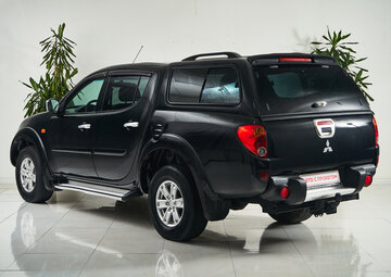Mitsubishi L200 Вид 3