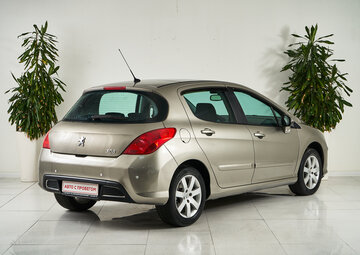 Peugeot 308 Вид 5