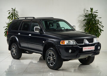 Mitsubishi Pajero Sport Вид 3