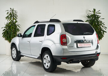Renault Duster Вид 4