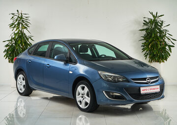 Opel Astra Вид 3