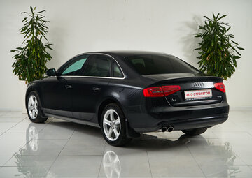 Audi A4 Вид 4
