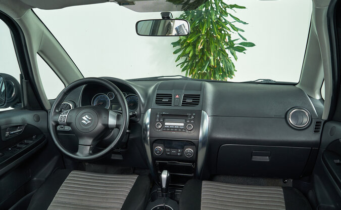 Suzuki SX4