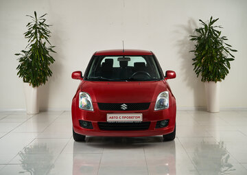 Suzuki Swift Вид 2