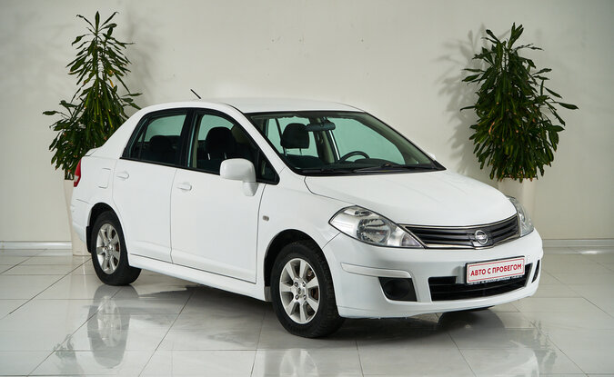 Nissan Tiida
