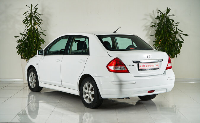Nissan Tiida
