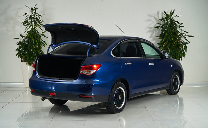 Nissan Almera
