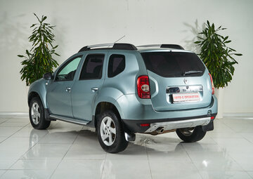 Renault Duster Вид 4