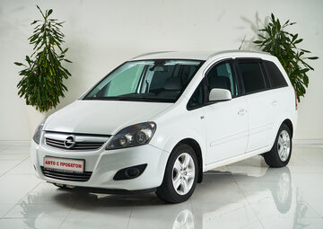 Opel Zafira Вид 1
