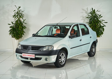 Renault Logan Вид 1