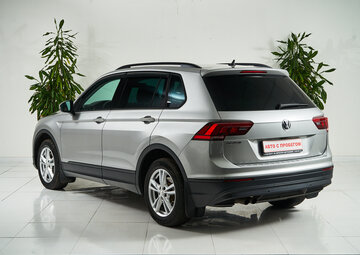 Volkswagen Tiguan Вид 4