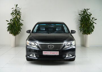 Toyota Camry Вид 2