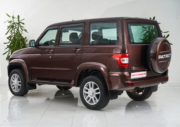 UAZ Patriot Вид 4