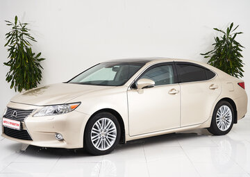 Lexus ES Вид 1