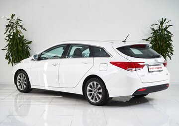 Hyundai i40 Вид 4