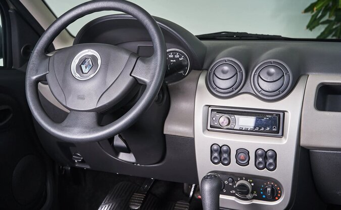 Renault Logan