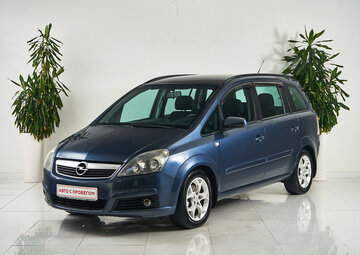 Opel Zafira Вид 1