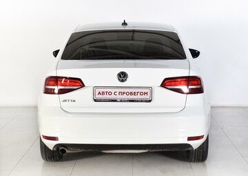 Volkswagen Jetta Вид 4