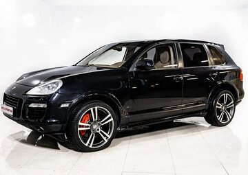 Porsche Cayenne Вид 1