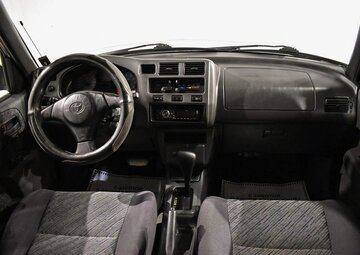 Toyota RAV4 Вид 5