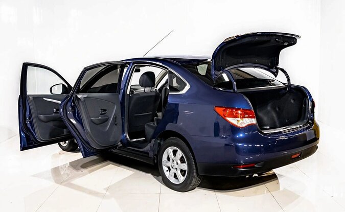 Nissan Almera