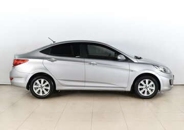 Hyundai Solaris Вид 5