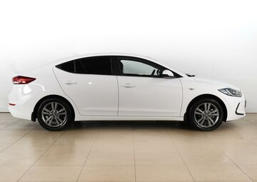 Hyundai Elantra Вид 5