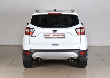 Ford Kuga Вид 4