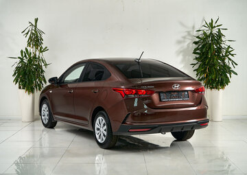 Hyundai Solaris Вид 4