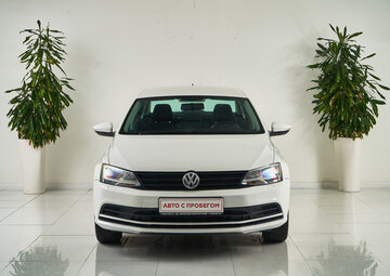 Volkswagen Jetta Вид 2