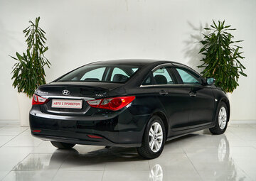 Hyundai Sonata Вид 5
