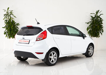 Ford Fiesta Вид 5