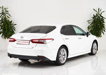 Toyota Camry Вид 4