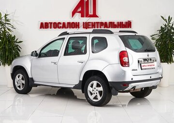 Renault Duster Вид 5
