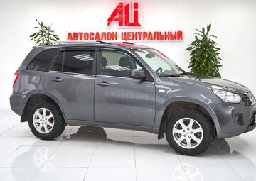 Chery Tiggo (T11) Вид 3