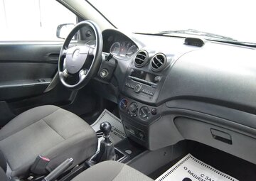 Chevrolet Aveo Вид 5