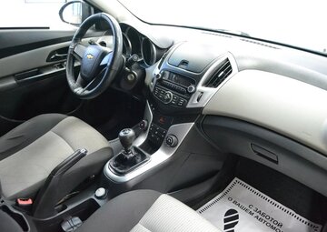 Chevrolet Cruze Вид 5